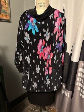 80s Virginie Paris vintage micro pleat Black Floral Dress